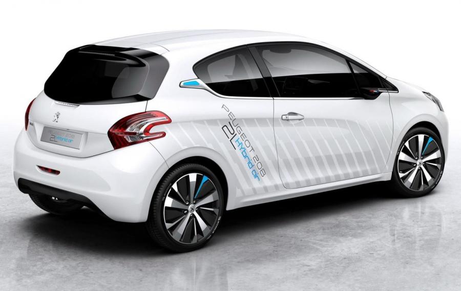  Peugeot 208 HYbrid Air 2L Concept 2014 года  (фото 2 из 2)